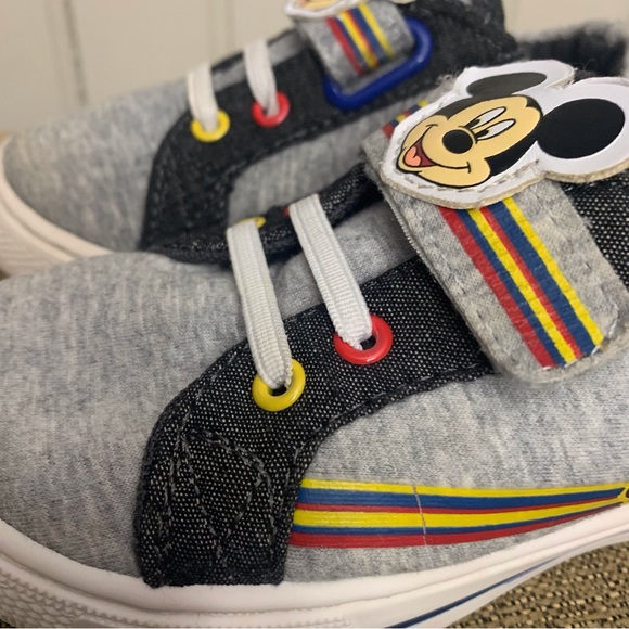 Mickey Mouse Child Shoe Velcro Sneaker Size 9 - Picture 11 of 14